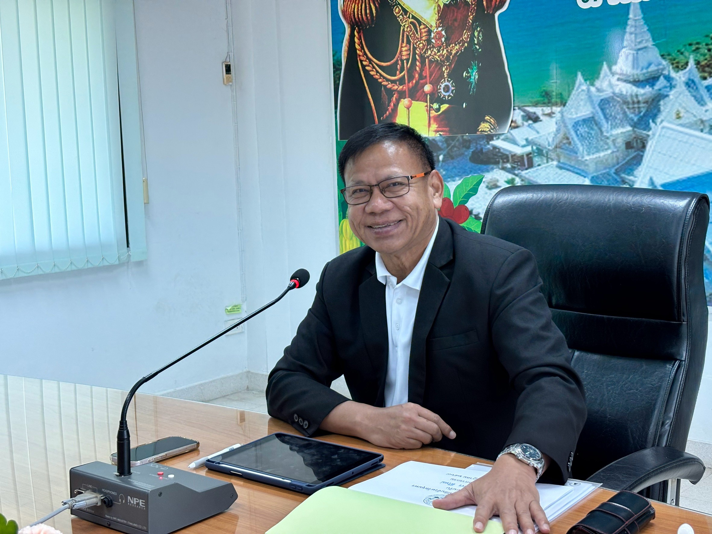 title - ผู้ตรวจราชการ ส.ป.ก. ประชุมติดตามผลการดำเนินงานตามแผนการตรวจราชการ ของ ส.ป.ก. ประจำปีงบประมาณ พ.ศ.2569 รอบ 2 จังหวัดชุมพร